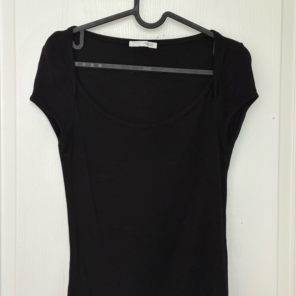 Zara Black Short Sleeve Scoop Neck Top